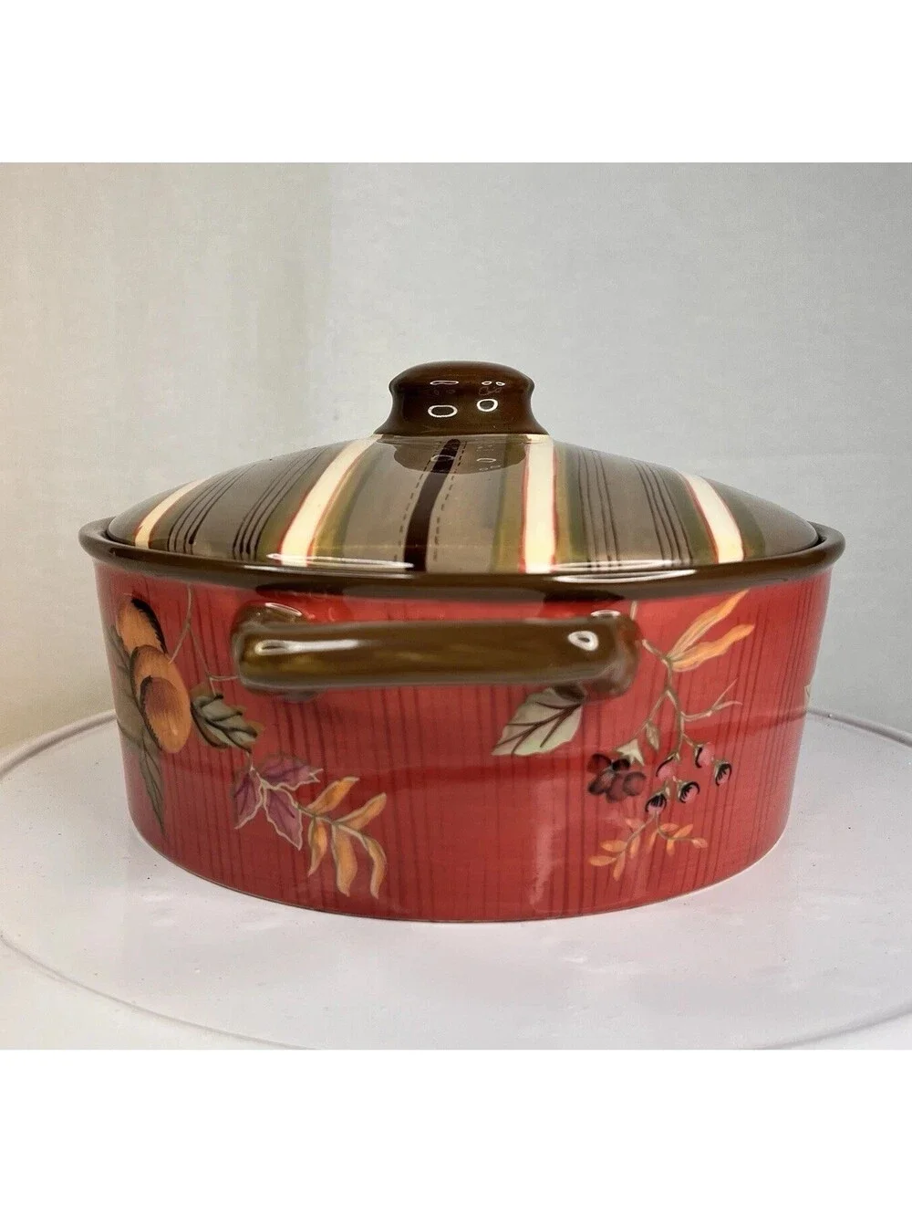 Tracy Porter Octavia Hill Garden 2 Qt Round Covered Casserole Red Green EUC